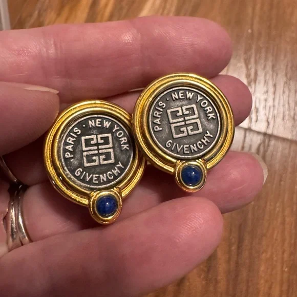 🚨 RARE!! LIMITED EDITION VINTAGE Givenchy Gold Clip-On Earrings with Blue Detail